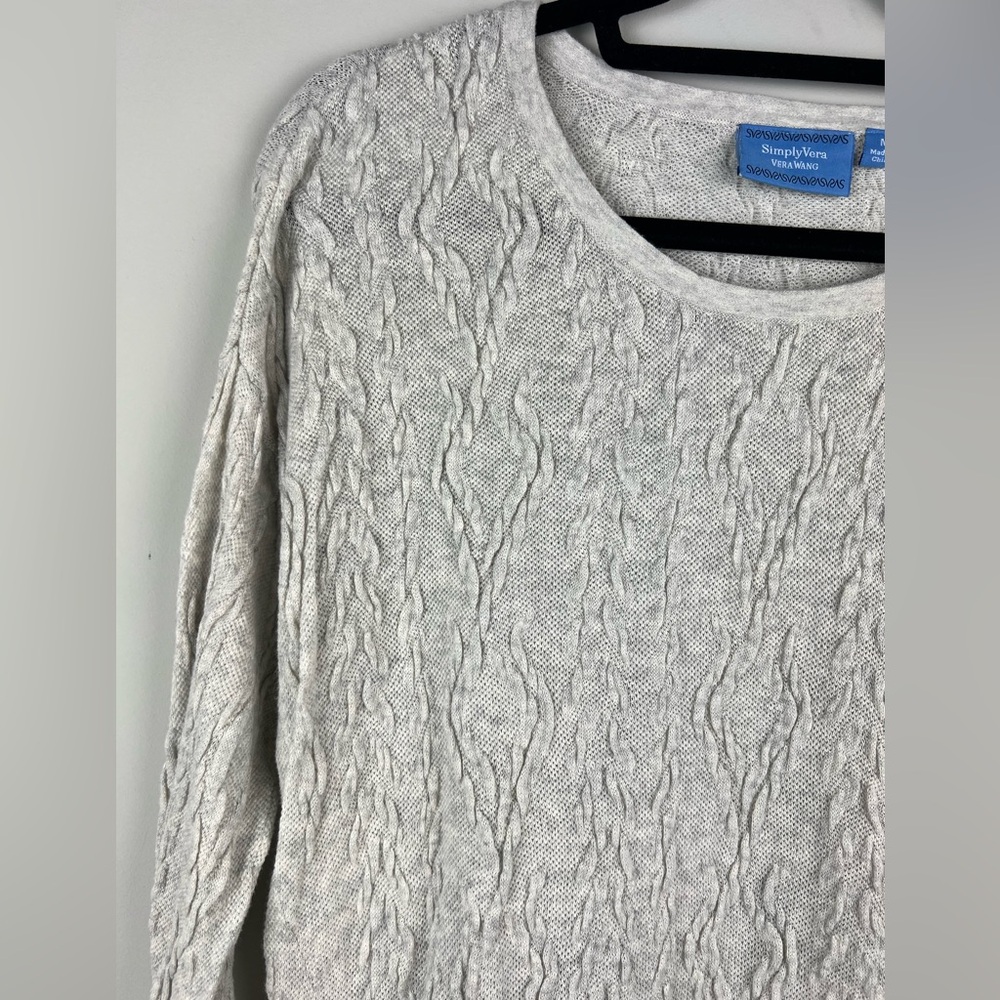 Simply Vera Light Gray Textured Sweater size meduim - Picture 7 of 8